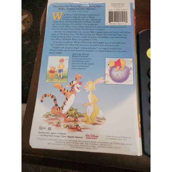 The Many Adventures of Winnie the Pooh (VHS, 1996) - Picture 2 of 3